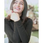Sana Makbul Instagram - With love , Always.❤️ #shinebright#smilikealoadedgun#instagram#instapic