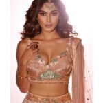 Sana Makbul Instagram - Glow day ⭐️⭐️⭐️ #mondaymood#instagram#picoftheday