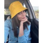 Sana Makbul Instagram - Bucket affair 🪣 A lot of bucket list to tick off ✅ #2021 #somewhereinmaharashtra
