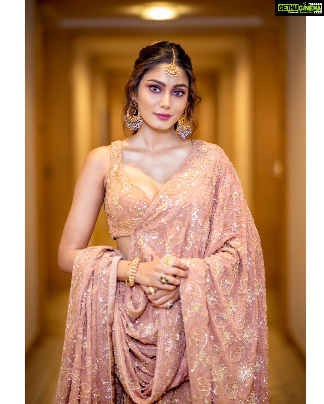 Sana Makbul - 117.8K Likes - Most Liked Instagram Photos