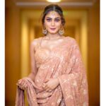 Sana Makbul Instagram - Wearing an invisible 👑 Outfit @bindaniofficial Jewellery @golecha_jewels Styled by @stylebysaachivj Assisted by @sanzimehta777 Make up @glittersbyhema Photographer @propixer #anvikikahaani#dressup#queenvibes#instapic#instagram