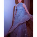 Sana Makbul Instagram - Doll Vibes 👑 Outfit @megha_and_jigar PR @dinky_nirh Jewellery @golecha_jewels Make up & hair @simmi.mua Style by @stylebysaachivj Photographer @smileplease_25 #anvikikahaani#glam#trend#redcarpet#instapic#instashine