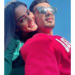 Sana Makbul Instagram - Dear AB , @arjunbijlani I was saving this picture since so long , From being a friend from 2012 to being my best friend & family now . Nothing has changed , you have not change . My simple , dimple & no pimple wala frnd . This bond is special ❤️ You are special to me . Thank you for being you , Happy happiest to to you 🥳 #goodhealth&wealth #birthdayboy