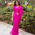 Sana Makbul Instagram - #kaadhalconditionsapply 📸 @kiransaphotography Outfit @raw_mango Jewellery @sangeetaboochra Styled by @stylebysaachivj Team @styledbynikinagda @sanzimehta777