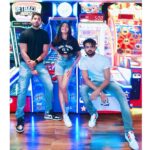 Sana Makbul Instagram - Gaming thugs 🕹 @varunsood12 & @vishalsingh713 y so serious 🧐 #kidsingamingzone The Game Palacio