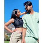 Sana Makbul Instagram – Fan girl moment in #kkk 😍 #meow @vishalsingh713
as we call him “super legend or ultra legend” 🤣😜 #joke
#kkk11