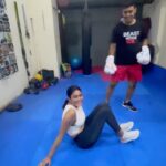 Sana Makbul Instagram - Well , if you have a coach whose “ Beast Mode is On” 🥊 🥊 🥊 🥊 @jiyafitness.coach #kickboxing#corestrength#punch#girlpower#reelkarofeelkaro#reels