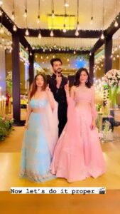 Sana Makbul Instagram - The trending song ❤️ @anushkasen0408 @arjunbijlani @vishalsingh713 #thedishulwedding#kkk11#reelitfeelit