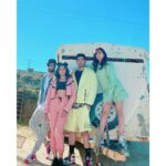 Sana Makbul Instagram - Out N about ✌🏼 #kkk#khatronkekhiladi#colorstv#capetown#southafrica#wefour#goodlookingpeeps#instagram#instapicture#shine#okbye