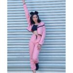 Sana Makbul Instagram - Cattitude Mode 😻 Style by @stylebysaachivj #meow#photooftheday#fashion#kkk#khatronkekhiladi#capetown#southafrica#ootd#instafashion#halfspacebuns