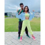Sana Makbul Instagram - Dear V, @varunsood12 I believe you know this bout you “you are magnificent as a person, kind ,humble & many more qualities to add on” but also that you are a very very good friend who understand silence in friendship (multiple emotions) . Thank you for that unsaid silence that bought smile , support & motivation ❤️ #friendforlife#friends#kkk#southafrica #capetown#brownmunde#friendship#alettertoyou Battery Park, V&A Waterfront