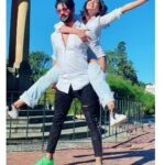 Sana Makbul Instagram - Hubbly- Bubbly😜 @vishalsingh713 #kkk#piggybag#capetown#southafrica#khatronkekhiladi#gameon#adayatpark#friends#instapic#pictureoftheday#instamood#instagram
