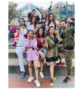 Sana Makbul Instagram - Eid Mubarak to all of you from us wishing a very safe Eid this year ✨ . . P.S - the masks were taken off only for the picture and were put back on immediately. . . #staysafe #eidmubarak #capetown #kkk11 #khatronkekhiladi #maskup