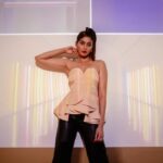 Sana Makbul Instagram – Errorrr 404 ☠️☠️☠️

Shot by @ravii_dixit 
Styled by @ananyaarora2013 
HMU by @monashairandbeauty
