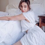 Sana Makbul Instagram - Unbothered 🐥