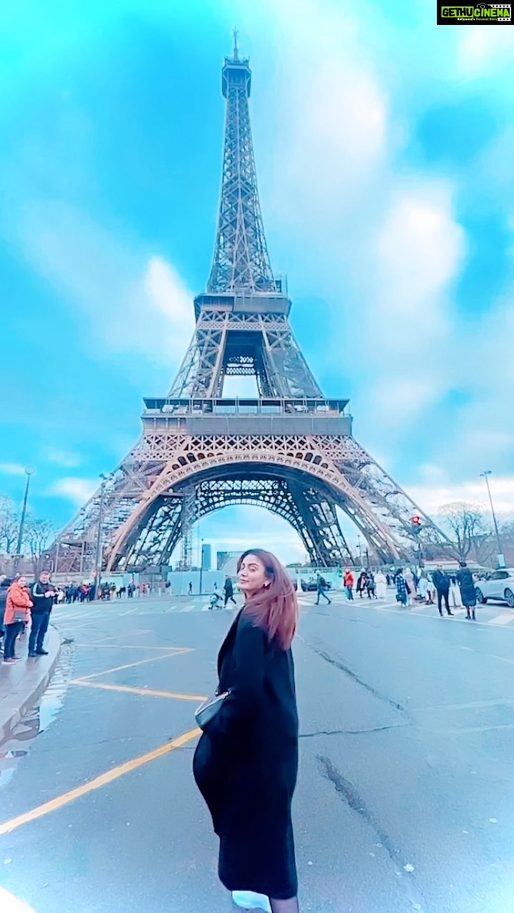 Sana Makbul Instagram - PARIS❤️ Paris, France
