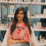 Sanjana Sarathy Instagram - How does GFC ( Growth factor Concentrate ) therapy work : Our blood contains a variety of healing and growth factors. Numerous scientific studies have shown this therapy to be far superior and comfortable as compared to the traditional PRP. Thank you @theglow.clinic @theglow.edit @dr.shanthi_thanasekaran for making me see incredible results within just 2-3 sessions :) . . #gfc #gfc #therapy #hairgrowth #hairtransformation #letsgo