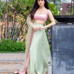 Sanjana Sarathy Instagram - 💗 . . 📸 : @arunprasath_photography 👗: @sameenasofficial Mua/Hair : @puii_c_ammy .Jewellery : @tandjboutique . #pink #lehenga #function #sanjanasarathy #instagood #insta #daylight #sunshine #pastel #positivity #positivevibes 🧿