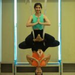 Sanjana Sarathy Instagram - • Aerial Duo • So glad to have someone as obsessed with aerial as I am. Thanks Sanj, for being my go to for trying Fun things! ✨ . 📸 @photopalettestudios ______________________________________ #aerialsilks #aerialyoga #aerialchennai #aerialist #aerialarts #aerialistsofig #aerialfitness #aeriallove TattvaChennai