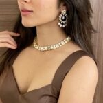 Sanjana Sarathy Instagram - A girl should be like a butterfly. Pretty to see and hard to catch. But guess who we caught wearing Kreshya ! ✨ Customise your jewellery now with Kreshya - First sustainable jewellery store in India. ♻️ . . . #kreshya #customisewithkreshya #sustainablejewellery #explorepage✨ #reelsvideo #vummidi #slowfashionmovement #recycle #fashionjewellery #chennainightlife #chennaishopping #customized #sustainablefashionbrand #sustainablefashion