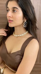 Sanjana Sarathy Instagram - A girl should be like a butterfly. Pretty to see and hard to catch. But guess who we caught wearing Kreshya ! ✨
Customise your jewellery now with Kreshya - First sustainable jewellery store in India. ♻️
.
.
.
#kreshya #customisewithkreshya #sustainablejewellery #explorepage✨ #reelsvideo #vummidi #slowfashionmovement #recycle #fashionjewellery #chennainightlife #chennaishopping #customized #sustainablefashionbrand #sustainablefashion