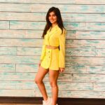 Sanjana Sarathy Instagram - Last of the @lamerdubai spam 🤩🧿 . . Snapped by my @krishikaanbalagan 💛💛 . . #dubai #lamerdubai #holiday #jolly #fun #vacay #chill #sanjanasarathy
