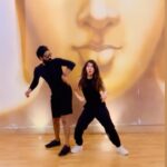 Sanjana Sarathy Instagram - Ending this week with some fun moves with @sanjana.sarathy. After all, it’s a #friyay . Chennai, India