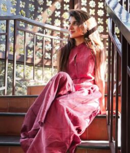 Sanjana Sarathy Instagram - Coimbatore you were a delight 🌸
.
. 📸 : @sakthi.sv_ 
. Styled by : @inirahk 
. Outfit : @ihaworld 
.
.
. 
#coimbatore #college #event #sanjanasarathy #instagood #positivelove