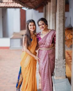 Sanjana Sarathy Instagram - My beautiful Niv got hitched a few months agooo, and my heart is SOOO full ♥️
Cannot describe in words how it feels to watch your best frienddd from childhood get marrieddd ♥️
Anyway, this the max love you get for a while! 
. 
.
.
📸 : @made.in.mono 
.
.
#bestfriend #hitched #wedding #weddingphotography #love