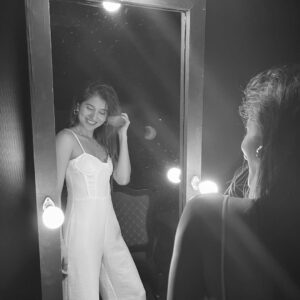 Sanjana Sarathy Instagram - “Sunny- side up it is “😏. 
Thank you for the immense love ♥️, and making us trend at #No1 @netflix_in 
.
. 📸 : @muskkaanjaferi has checked every box in the talent dept ♥️
.
. #mismatched #bw #mismatchedseason2 #mismatchedonnetflix #sanjanasarathy