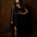 Sanjana Tiwari Instagram – Wearing black = Wearing confidence 🖤 

Shot by – @the.portrait.culture @sat_narain 
Outfit – @navyah_thedesignstudio @sivagamisubbian_label 
Mua – @roopa_ravi_mua 
Hair @makeup_with_maks 

#varisu #varisuaudiolaunch