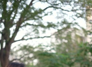 Sanjana Tiwari Instagram - A V A L 🍃 💃 : @sanjanatiwari_ 📸 : @varunnsrinath 🥂 : @keerthi_vs @sonymusic_south #sonymusicsouth #aval #manithanmovie #trendingreels #tamil #pradeepkumarsongs