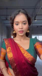 Sanjana Tiwari Instagram - Caption this in தமிழ் 💕

Wearing @varsha_designstudio 
Hair & Makeup @hairtales.by.punithavathy 

#reels #reelitfeelit #tamil #tamilsong #chennai #chennaiponnu #explore #trending
