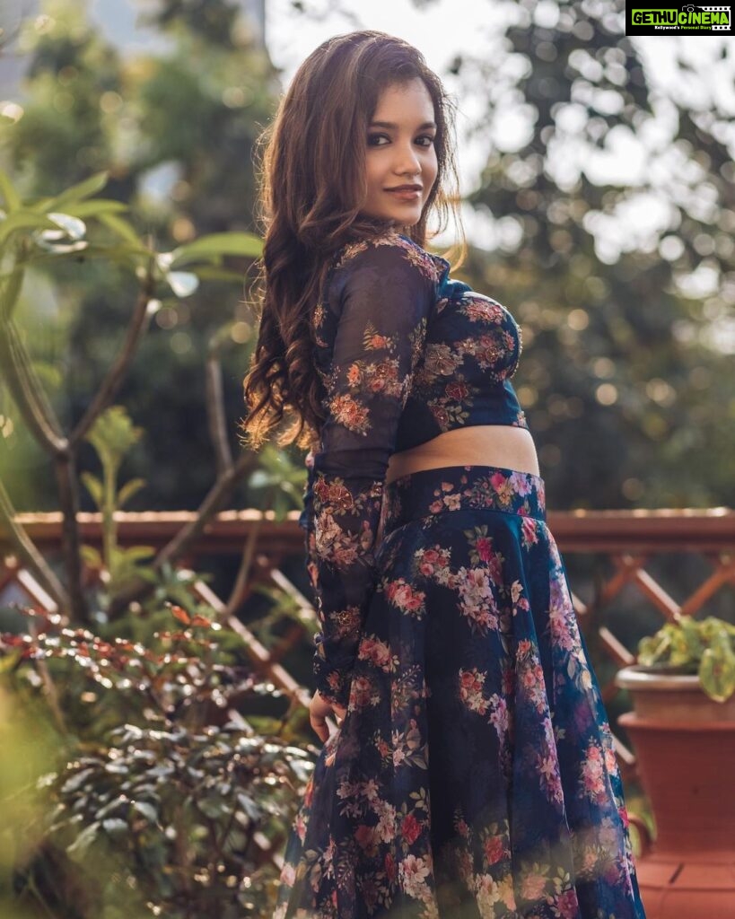 Sanjana Tiwari Instagram - 🍃