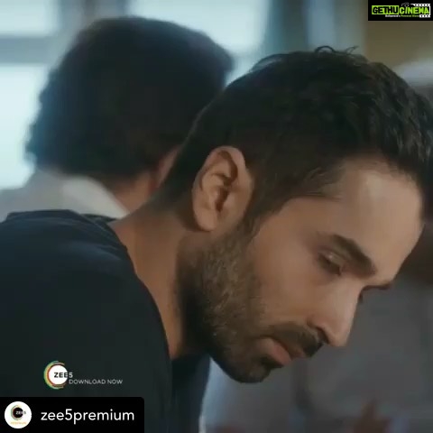 Sapna Pabbi Instagram - ❤️Posted @withrepost • @zee5premium When everything is falling apart, all you need is a loved one. Andy's optimism or Sanjana's resilience, what will bring Badol out of his dilemma? Season Finale drops on 10th July only on #ZEE5 Stream the first 6 episodes now (Link in BIO) #FortEtFier #Arikbaar #BombersBaarBaar #GoBombers #BombersFC #VarunMitra #Friday #StreamNow #Entertainment #Football #Soccer #Drama #Team #Players #Goal #Fifa #Footballers #ChampionsLeague #Game #PremierLeague #Love #Passion @Varun.mitra @shivampatil90 @ranvirshorey @aahanakumra @sapnapabbi_sappers @meiyangchang @rohanrai1509 @dasmridul @danishpandor @saaqibayubi @gaurav.m.sharma @taheraliag @furia_vishal @zee5 @archisfreestyler @horseshoepictures @banijayasia @thevishalkapoor @saaqibayubi @abhilashkumar @zakirhussain9 @anupsoni3 @florasaini @bombersfc.zee5 @princenarula