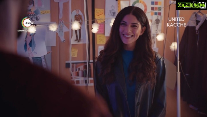 Sapna Pabbi Instagram - So our little bundle of love is out to watch now. I had an absolute blast working on this project. I hope you enjoy the giggle fest, because it truly is one. I’m so grateful to have been able to be a part of this show as the concept and script really pulled on my heart strings and the hilariousness had me in stitches every working day. congratulations to the entire team! ❤️‍🔥🙏🏽🙌🏽 #UnitedKacche watch now! #UnitedKaccheOnZEE5 #KaccheSePakke Directed by @manav_shah90 @zee5 @whosunilgrover @sapnapabbi_sappers @manurishichadha @nickhilist @nayanidixitt @dikhchyaoon @nilukohli @poojan_chhabra #SatishShah @manav_shah90 @dharampal.thakur @vikrammehra30 @sidakumar @nakli_photographer @ashishmehra03 @akshay_valsangkar @parth_ahuja__ @saregama_official @yoodleefilms @drzeusworld @manojsabharwal786 @manish_kalra @nimishalok @iamalihaji @khushmullick @imveer @ragster29 @khurramimdad @vineetmalhotra @zee5global
