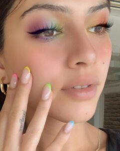 Sapna Pabbi Instagram - Hi! Wanted to show you my 💅🏼 by @glorysalon + some #rainbowdash by @sasha_soul_art 🍭✨