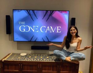 Sapna Pabbi Instagram - What a CAST, and what performances! Can’t believe you all pulled off shooting this thriller in lockdown! KUDOS! 👏🏻 #TheGoneGame @vootselect @battatawada @arjun__mathur @shriya.pilgaonkar @sanjaykapoor2500 @divyenndu @rukhsarrehman @indraneilsengupta @nix_bhat @bodhitree_official