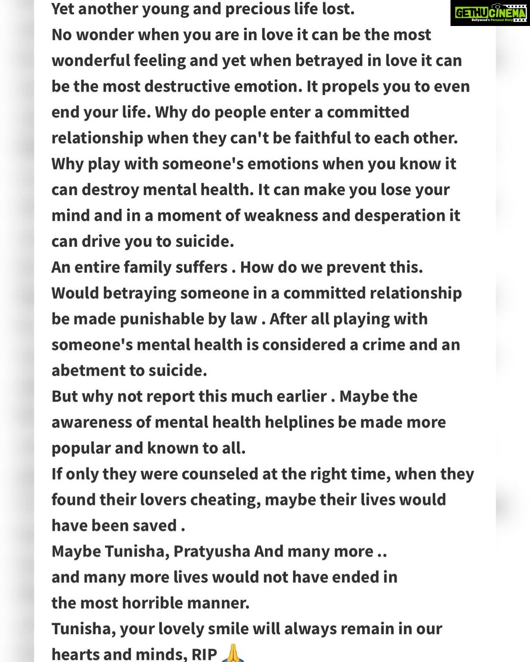 Sara Khan Instagram - Everyone pls consider , your mental health is the most important thing ! πππ donβt let any emotion take away your precious life ππ» ! This post is not to blame anyone !