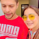 Sara Khan Instagram - Ghalti se sach bol diya 🥹🥹 #Reel #couplegoals