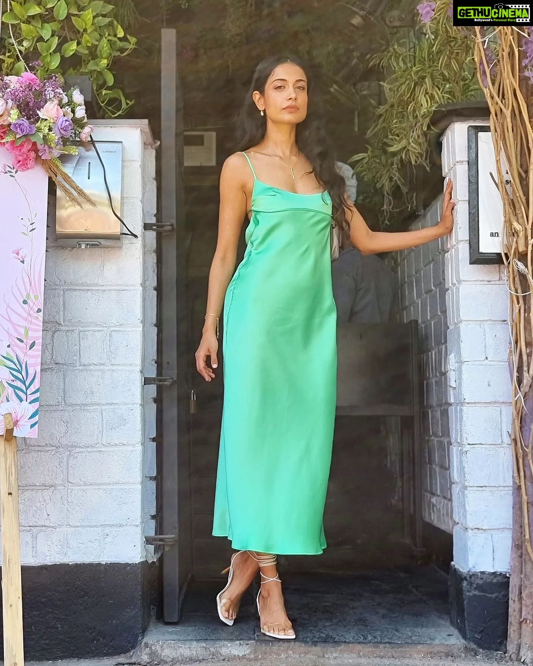 Sarah Jane Dias Instagram - greeny goblin 😜