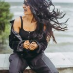 Sarah Jane Dias Instagram – “black is such a happy colour darling…”
.
#happy #blackisblack #allblackeverything Mumbai, Maharashtra