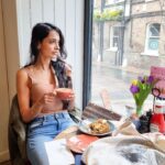 Sarah Jane Dias Instagram – best Deli for a rainy day!
.
if you’re looking for a cosy place to spend a rainy day, @thealbertsdeli_richmond is THE place! it has THE BEST food i’ve eaten at a Deli. the ingredients are fresh and the recipes diverse enough to please any palette. and don’t even get me started on their desserts. i ate the orange marmalade cake today and put simply, it tasted like a warm, happy, childhood memory… oh and, the music they play is just the best… 
.
drop me a comment if you visit and let me know what you tried.
.
#instalondon #london #londongram #foodstagram #foodreel #deli #richmond #traveldiaries #travelgram Richmond, London, Uk