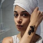 Sarah Jane Dias Instagram - coffee scrub-scrub-scrub (echo-echo-echo) . so i was getting ready for a shower today and realise that my skin really needs a scrub but that i didn't have any and then EUREKA! inspiration and #jugaad happened, here's what i did, please feel free to try (let me know if you do in the comments) : - take used coffee grounds - mix with olive oil and coconut oil - scrub skin ET VOILÀ! smooth and silky skin for days!!! . this is a great way to self-care and reuse stuff around the house (i'm always using things from my kitchen in my beauty regime) and keep it all low cost AND you get to smell AH-mazing! . warning: - the shower floor will get slippery and messy so be careful. - coffee scrub can be pretty coarse so be gentle. . #coffeescrub #homemadecoffeescrub #coffeelover #reuse #repurpose #selfcare #selflove #innovate