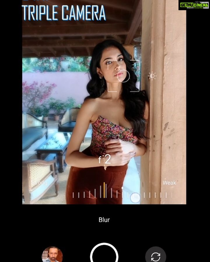 Sarah Jane Dias Instagram - BTS video... because that's where the real fun happens 😜 . @Flipkart presents Shutter Talk powered by Oppo Reno7 Series 5G . and guess what... the episode was about the OPPO Reno7 and was shot entirely on OPPO Reno7!!! . i think i can shoot your next shoot's BTS @atulkasbekar , what say? . @flipkart @oppoindia #Flipkart #oppoindia #Reno7 #photography #phonephotography
