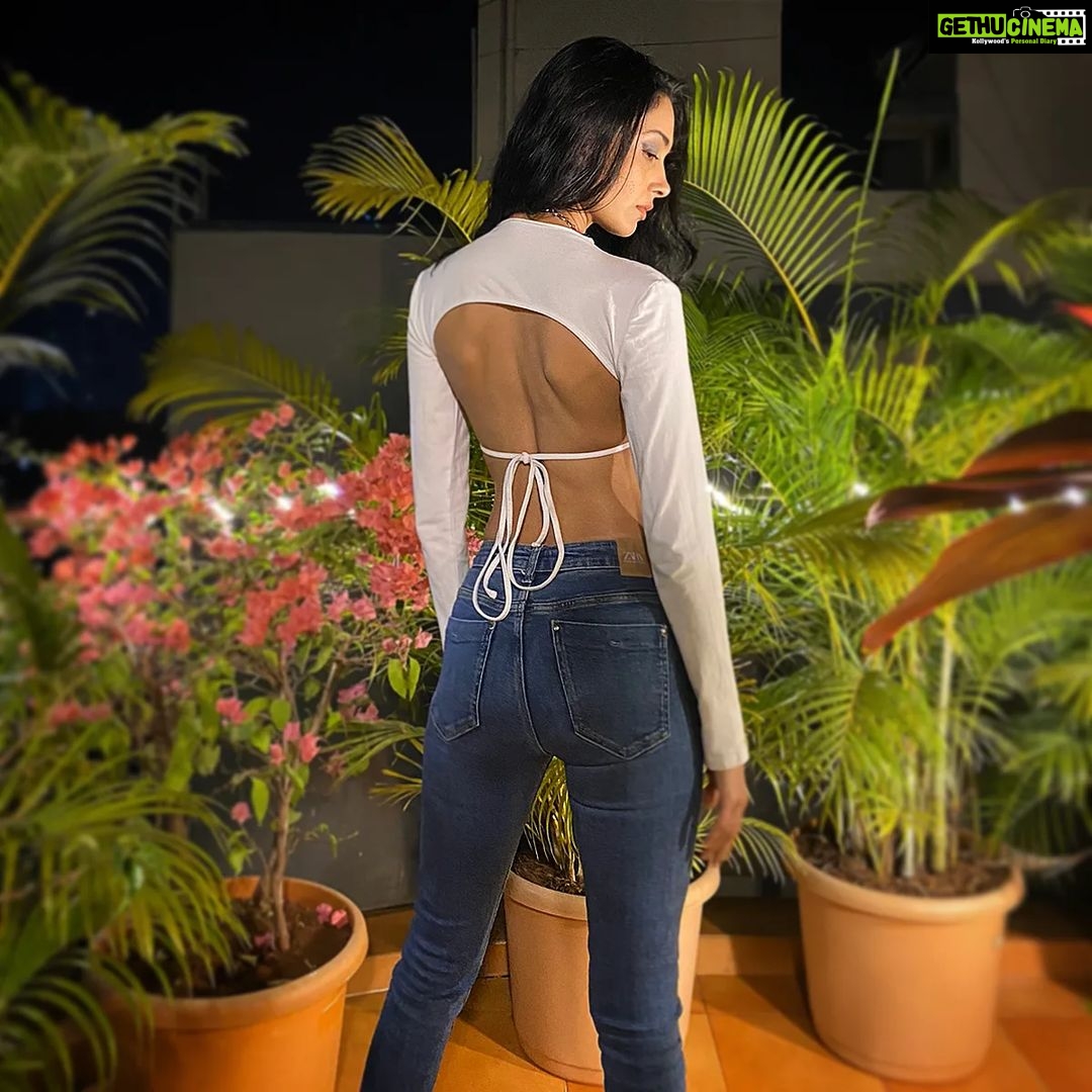 Sarah Jane Dias - 10.4K Likes - why you gotta be like that?