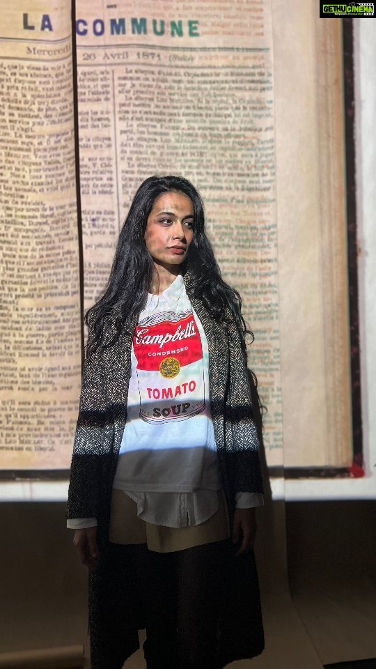 Sarah Jane Dias Instagram - an evening of art in London... . @williamkentridgestudio @royalacademyarts #london #londondiaries #londonreel #artreel #art #williamkentridge #instareel #instareels Royal Academy of Arts
