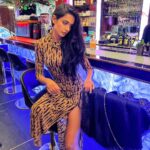 Sarah Jane Dias Instagram - posing, but make it awkward. . thank you for a lovely evening @zoonac 😘 . #girlsnight #nightout #londondiaries Arc Le Salon Mayfair