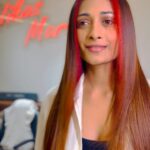 Satarupa Pyne Instagram - 💰Money piece Magic 🪄 by @vikas_marwah_hairsalon Cut - Color - Style - Vikas Marwah Model @satarupapyne #moneypiece #moneypiecehighlights #babylights #hairpainting #hairartist #redhaircolor #balayage #hairreels #mumbaihairstylist #mumbai