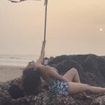 Satarupa Pyne Instagram - Sporting the red flag🚩;)‼️ #redflagalert. #insta #beauty #happy #nature #reels #life #video #photooftheday #funny #likesforlike #repost #beautiful #comment #lifestyle #photo #meme #youtube #bhfyp #girl #trend #followme #dance #loveyourself #sad #likeforlikeback #selfie #smile #travel #following